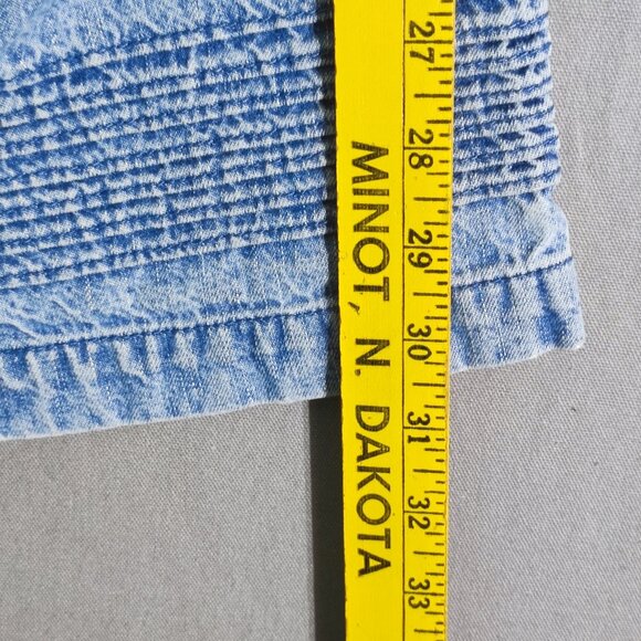 Christopher & Banks Capri Jeans women's size 10 hard washed denim blue high rise - Picture 10 of 13